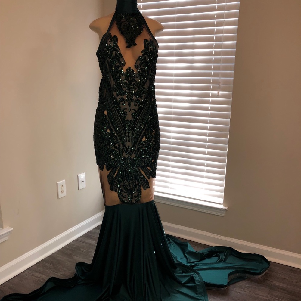 ❤️ Stunning 😍 Custom Made Prom Dress 👗✨
